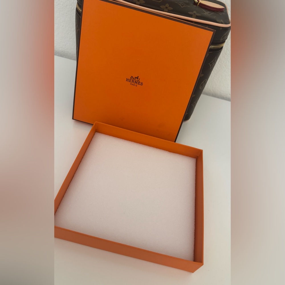 Classic Orange Hermes Small Thin Box - Picture 4 of 5